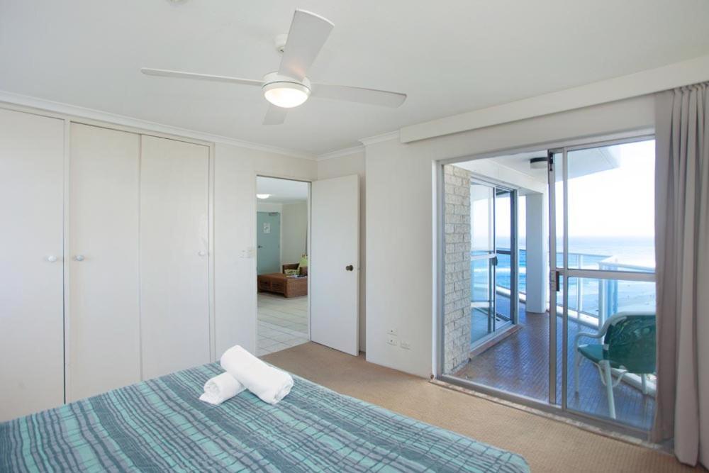 Grosvenor Beachfront Apartments Surfers Paradise Gold Coast Bilik gambar